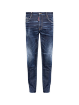 Skater Jean mit Logo-Patch