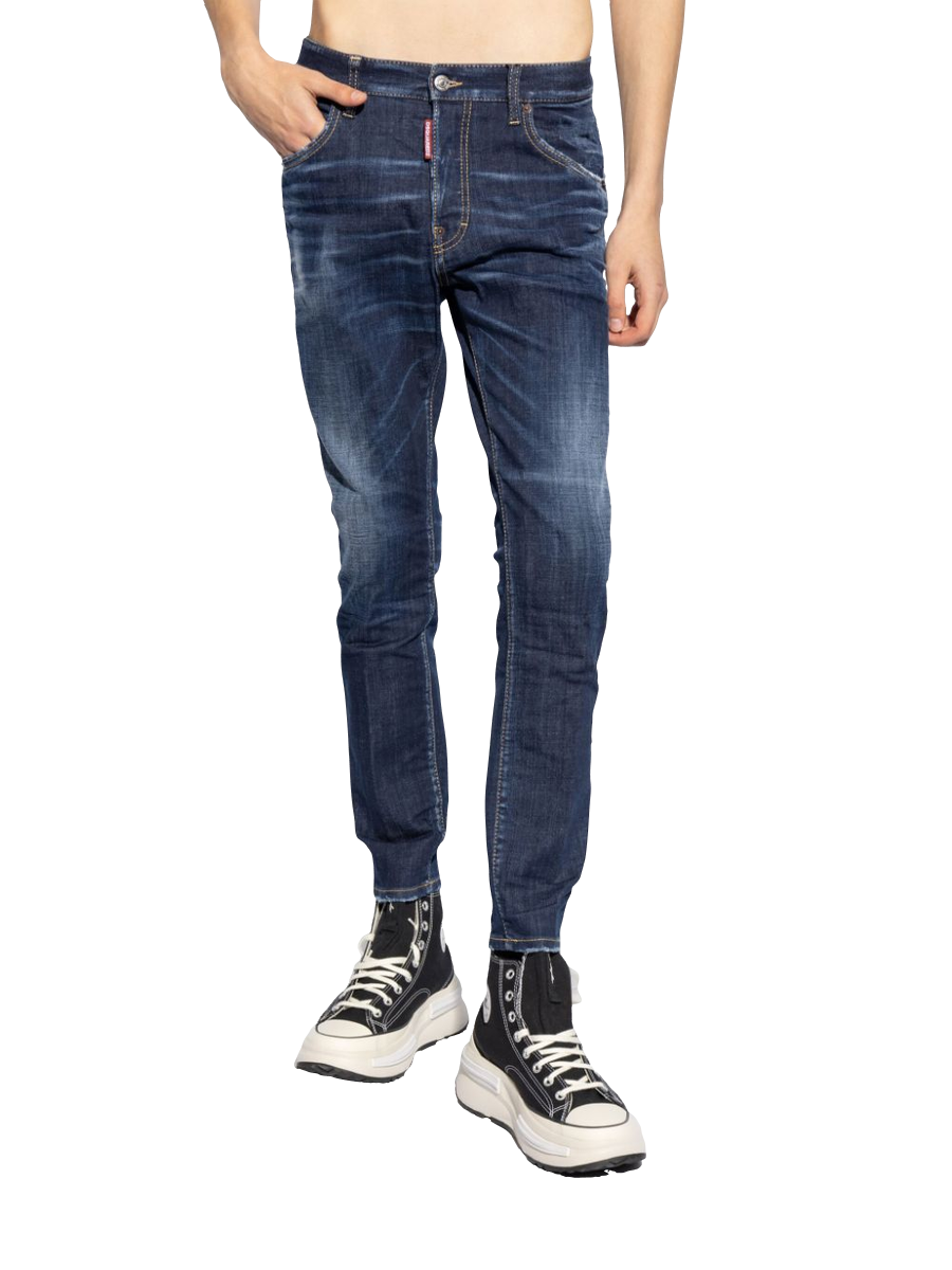 Skater Jean mit Logo-Patch