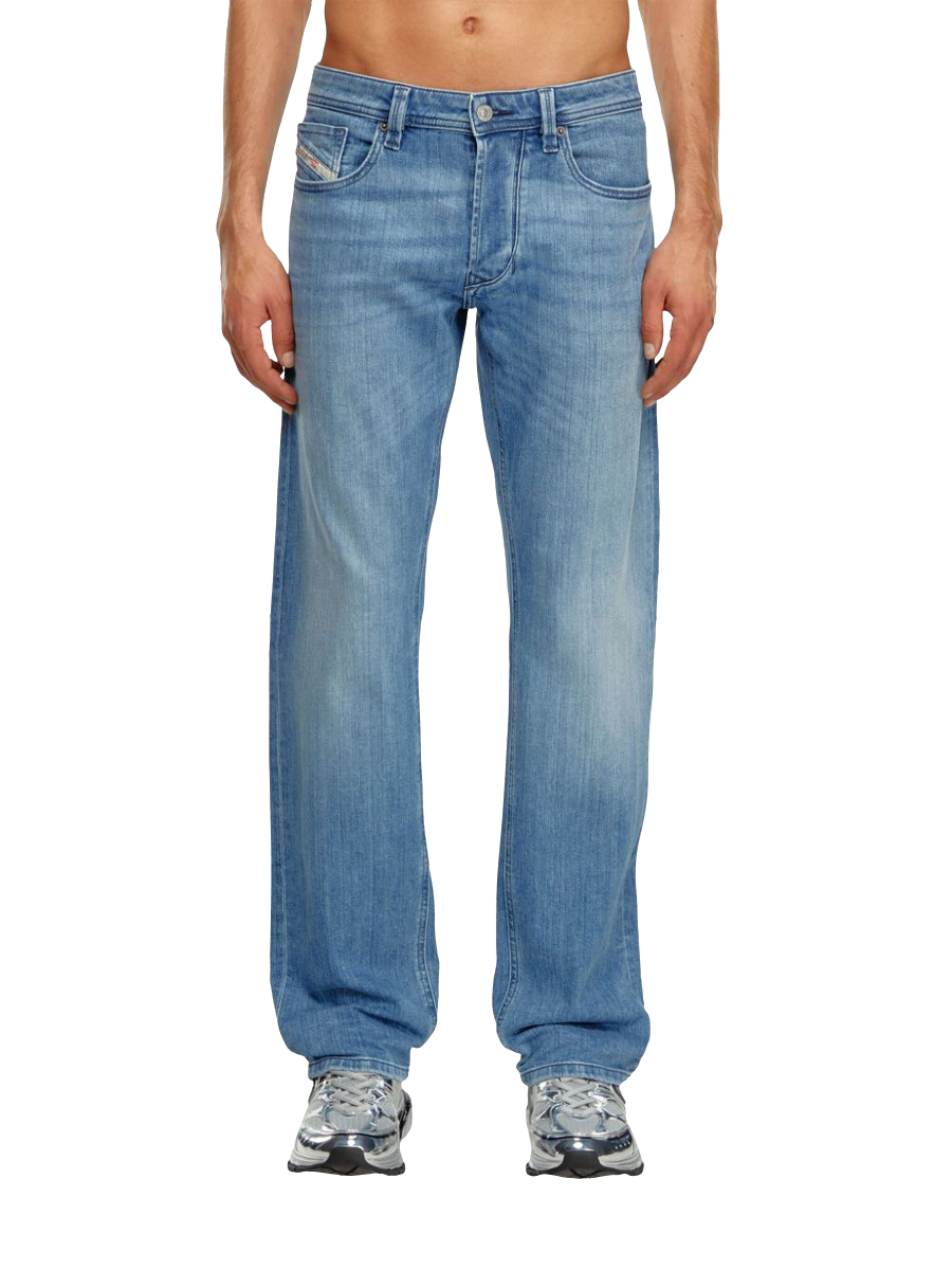 Light Wash Jeans 1985 Larkee 