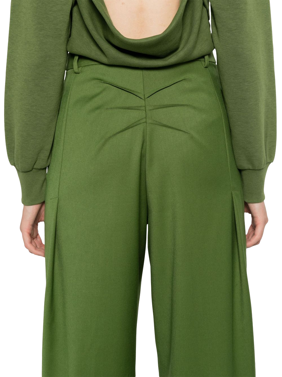 straight-cut pleated trousers 