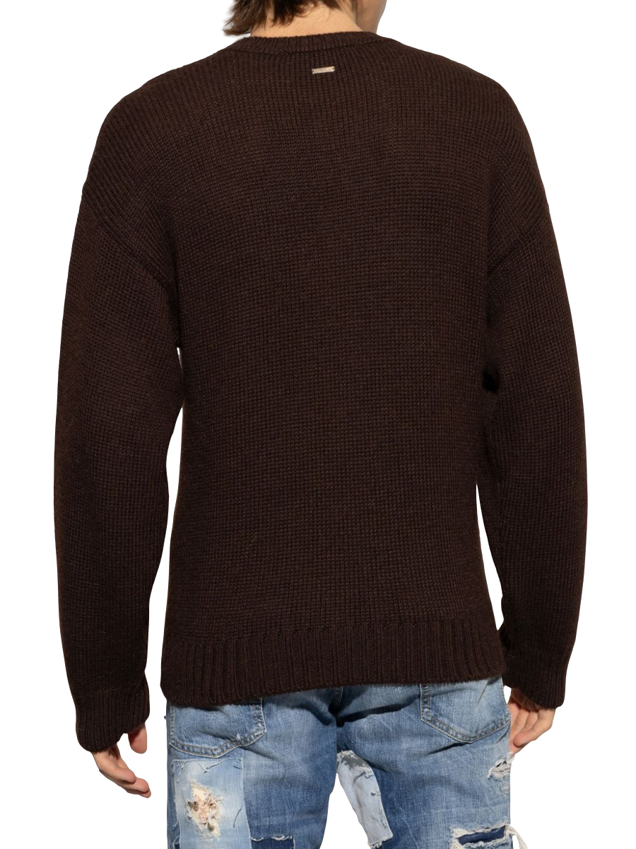 Klassischer Pullover