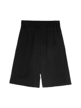 Hoch sitzende Shorts