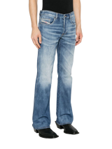 Lockere Jeans mit Schlag 1998 D-Buck