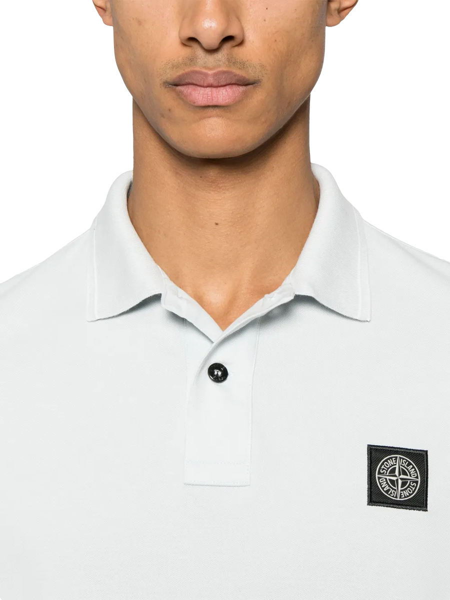 Poloshirt mit Kompass-Patch