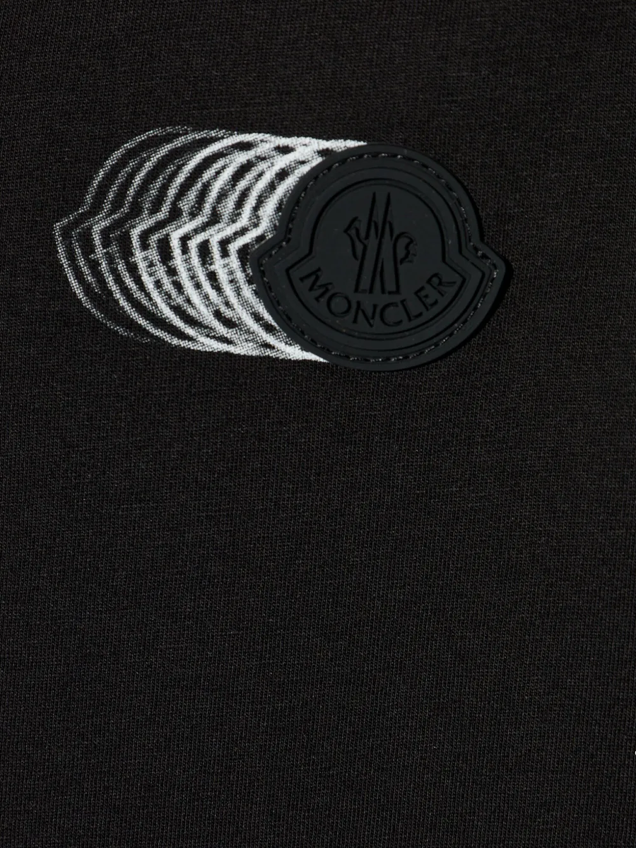 T-Shirt mit Logo Patch