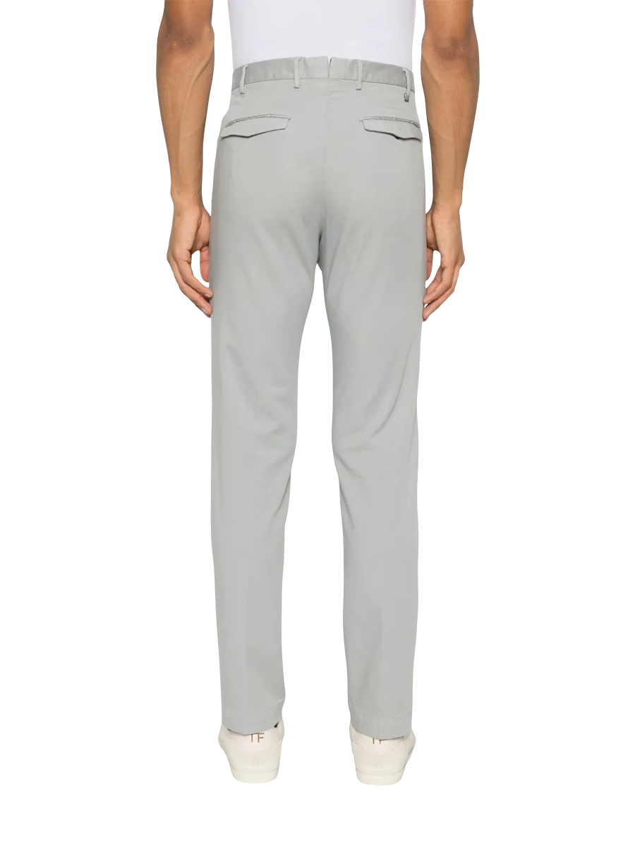 Hose mit Tapered-Bein