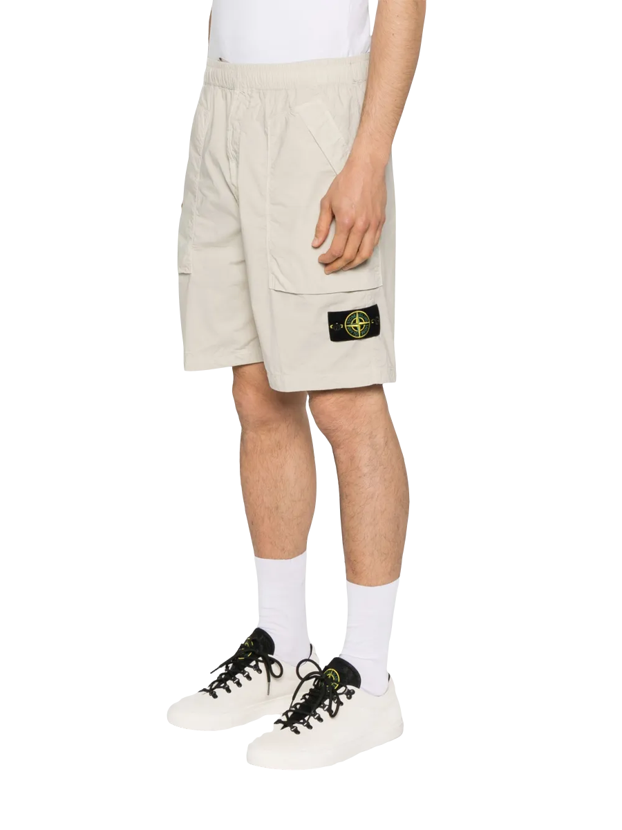 Shorts mit Kompass-Patch