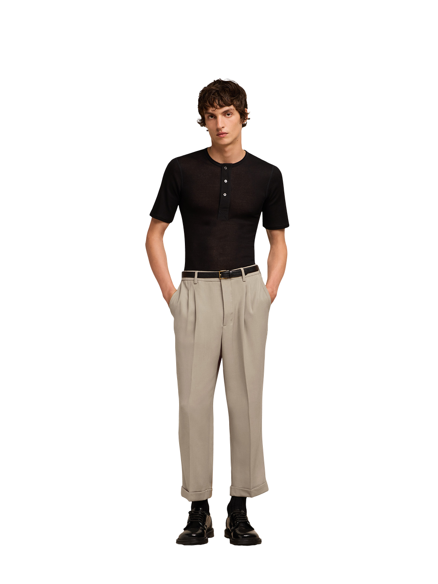 pleated trousers in beige 