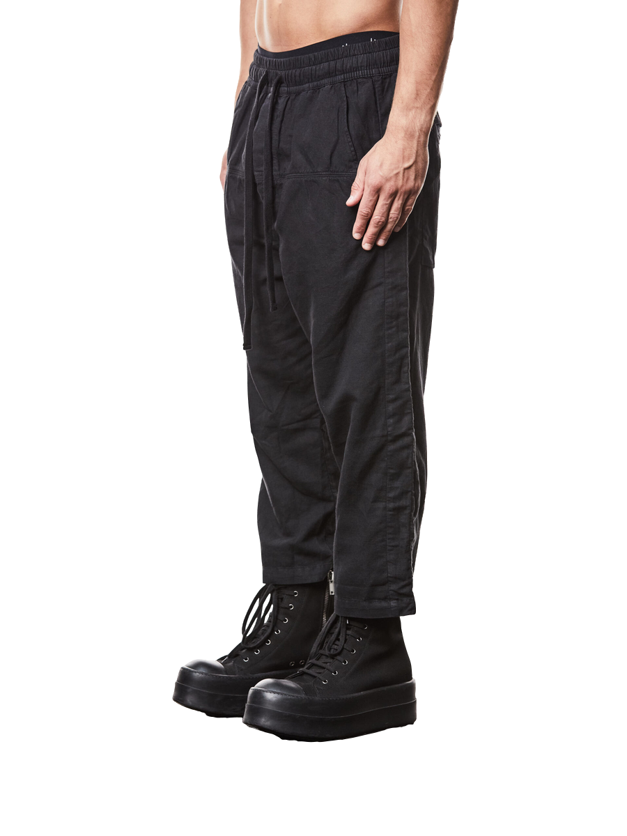THOM KROM - Lässige Cropped Hose in Schwarz
